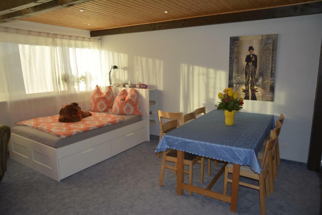 Familienzimmer Bastian Haibach  Eksteriør billede
